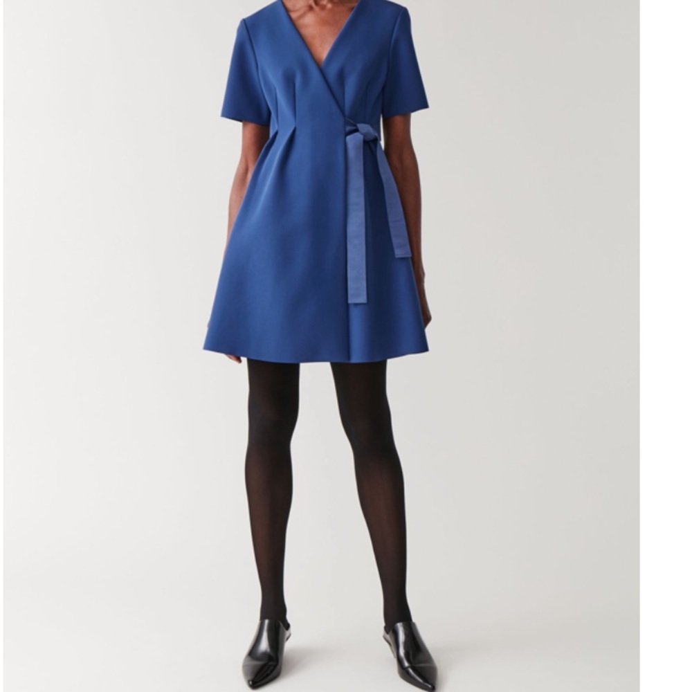 COS, Belted Scuba Wrap Dress In Blue, Size 10 NWT